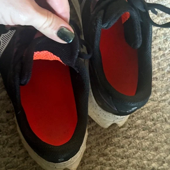 Saucony Endorphin Speed 4 Black and Purple Running Shoes - Picture 5 of 6